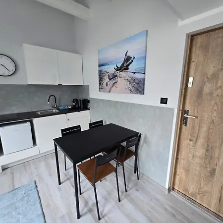 아파트 Patio Antresol 2 *